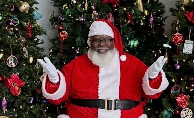 Children excited to meet Santa Claus